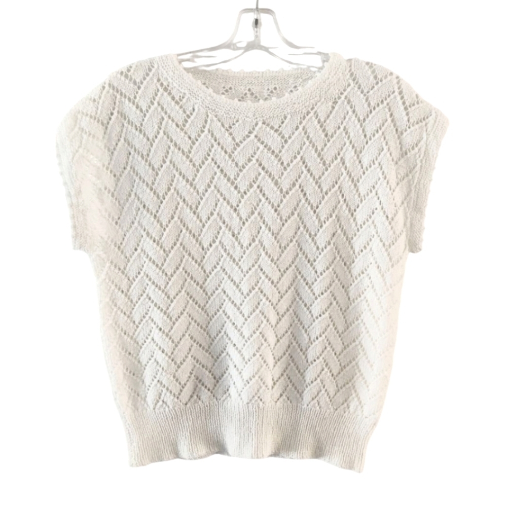 TRÏBE White Open Knit Sleeveless Sweater Size Medium